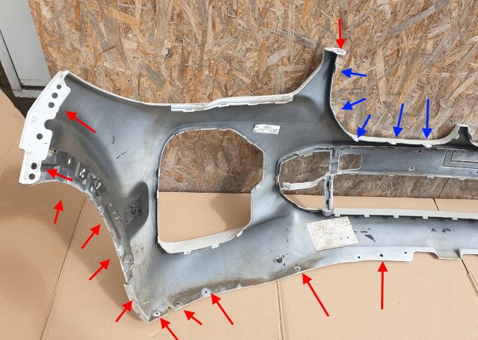 punti di attacco paraurti anteriore BMW X5 G05