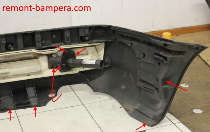 места крепления заднего бампера BMW 3-серии IV (1997-2006)