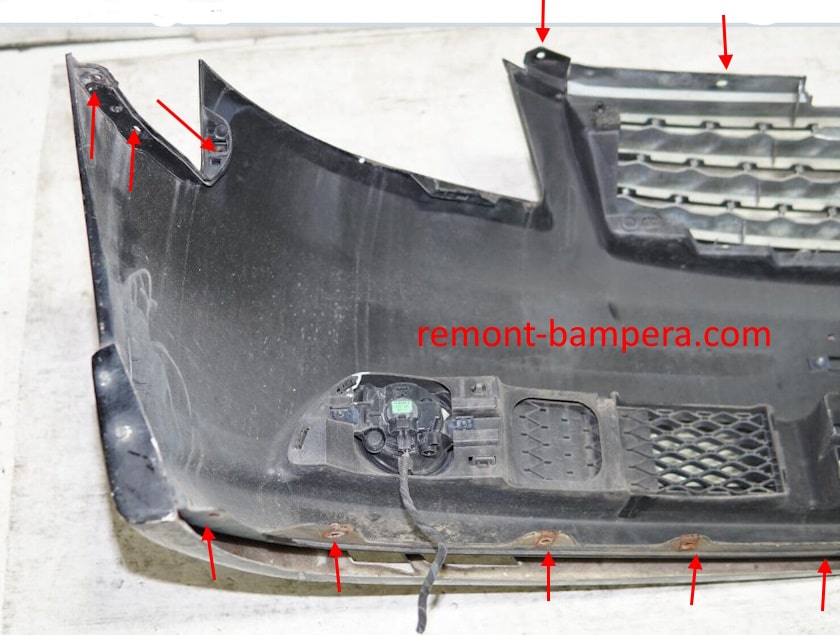 Emplacements de montage du pare-chocs avant Infiniti M45 / M35 III (Y50) (2005-2010)