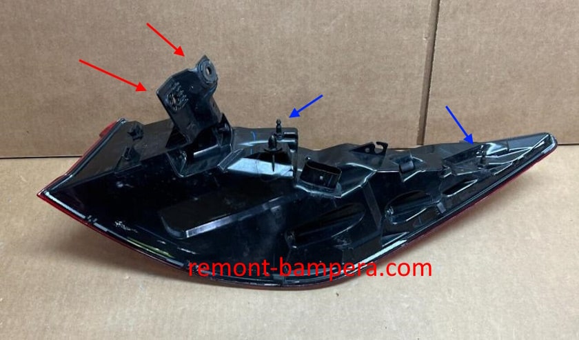 emplacements de montage pour le feu arrière Infiniti QX50 II / QX55 (2017-2023)