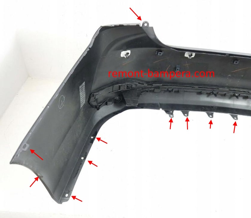 Lexus ES VII (2019+) rear bumper mounting locations