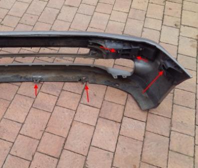 the attachment of the front bumper Peugeot 306