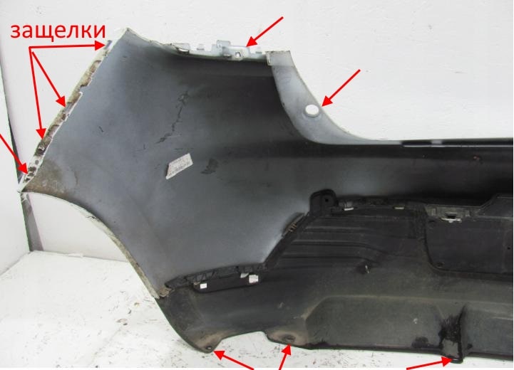 Points de fixation pare-chocs arrière Renault Clio 4 (2012-2019)